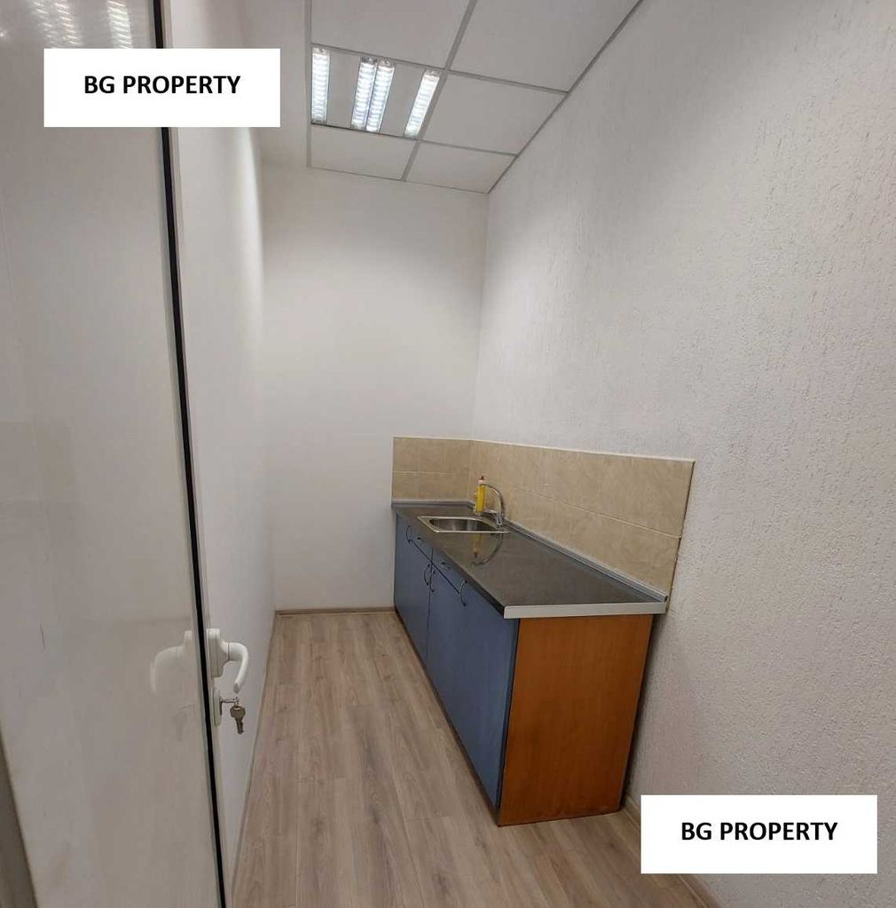 Дава се под наем Склад в София, Враждебна - 326 кв.м за 1956 € - Снимка #2