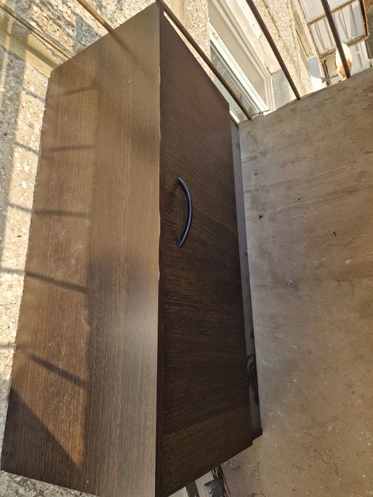 Продам прихожую б/у