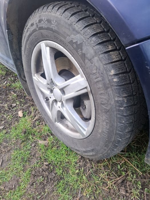 Set 4 jante cu cauciucuri 2 noi de iarna