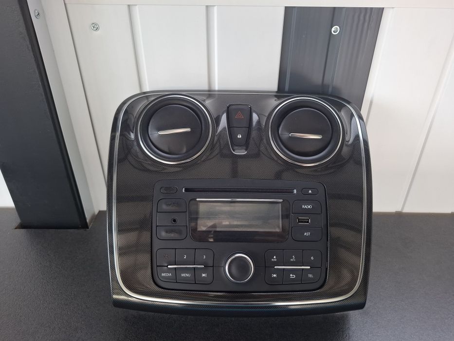 Radio CD original Blaupunkt Dacia Bluetooth cu Grila  2022