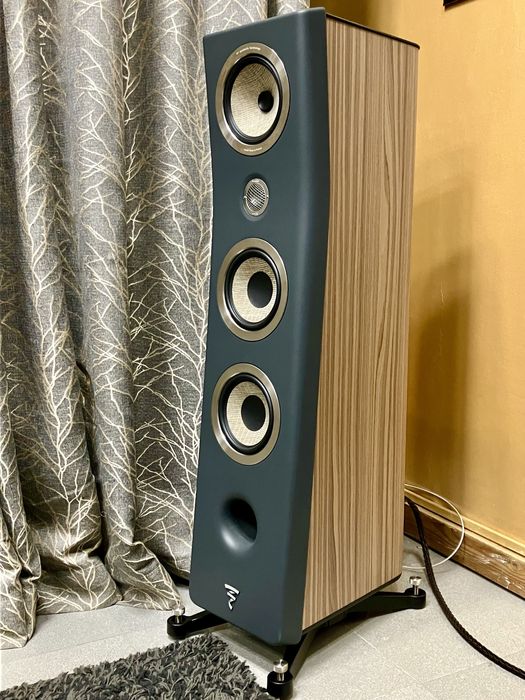 - % намаление мостри! Тонколони Focal Kanta N2 Walnut Made in France