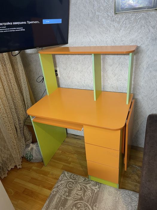 Компьютерный стол