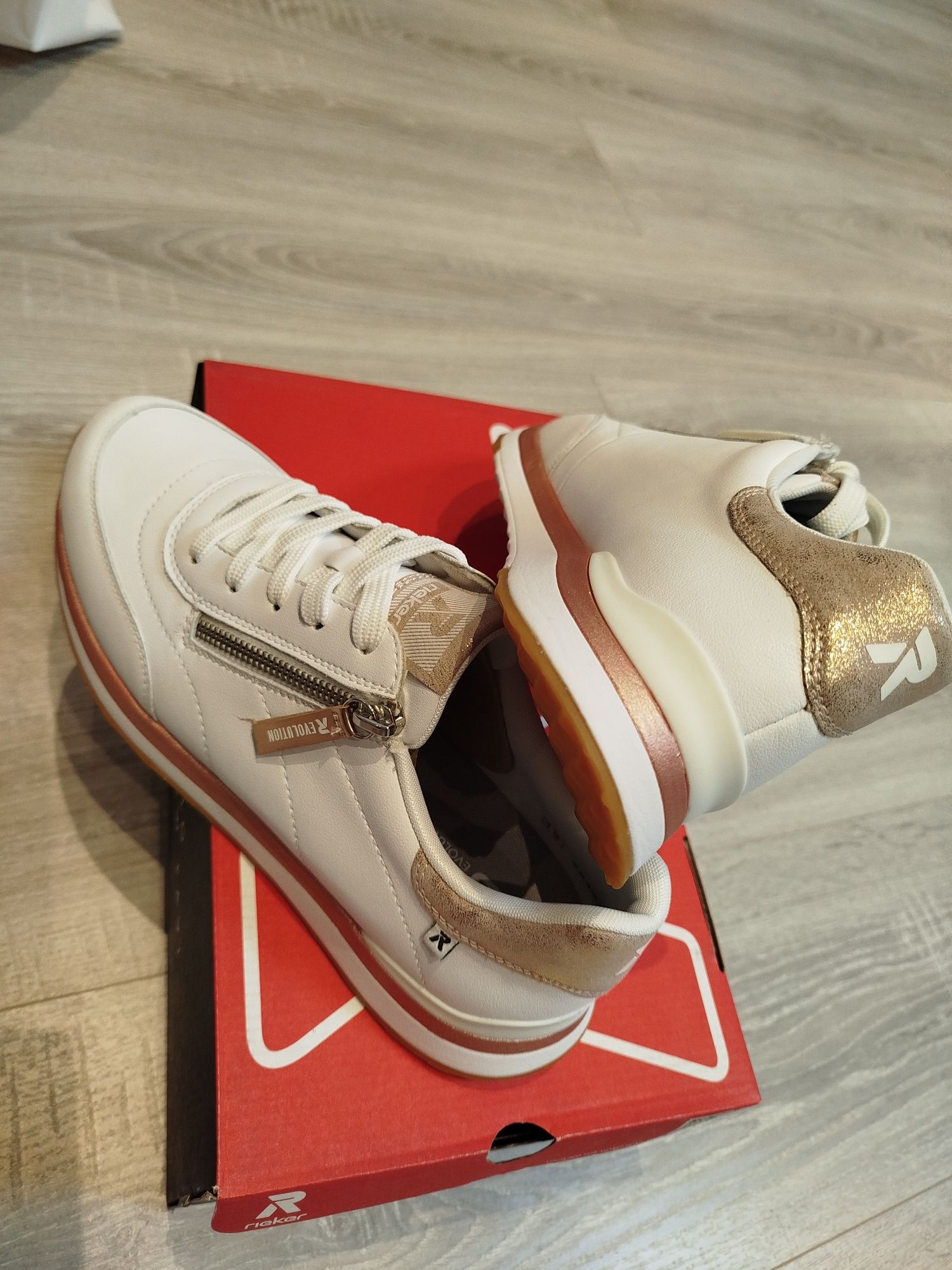 Pantofi sport Rieker