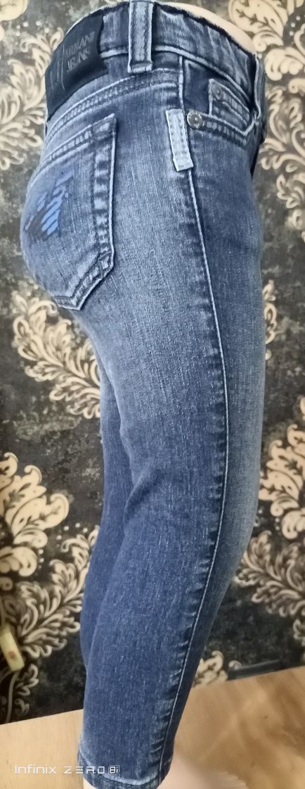 Джинсы Armani original на 1-2 года