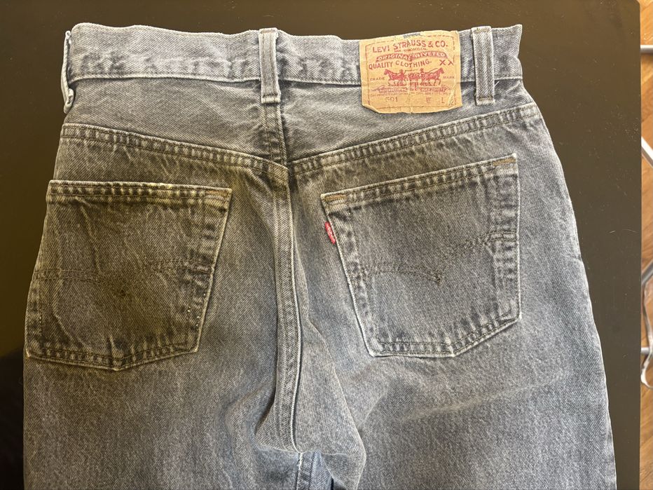 Дънки и клинове на различни марки