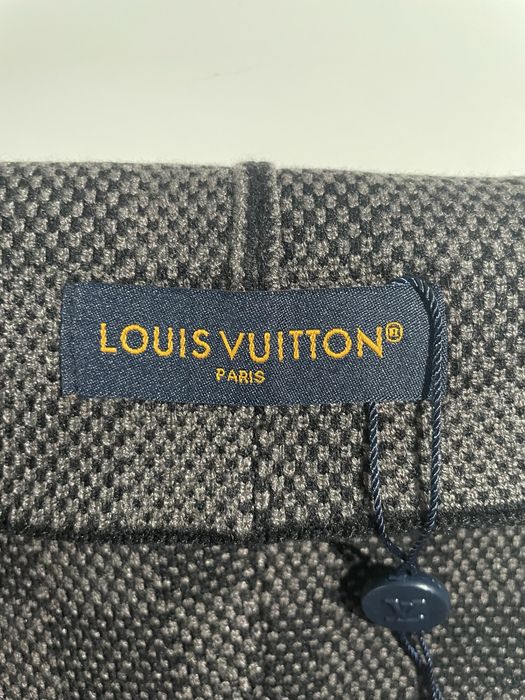 Căciulă Louis Vuitton Damier Black/Grey, nouă cu etichetă