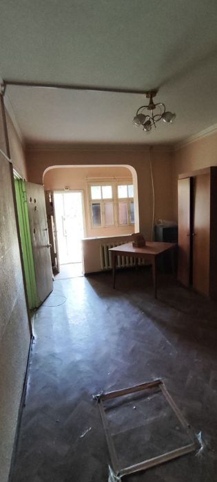 Юнусобод 9кв 4/5/5 Сотилади