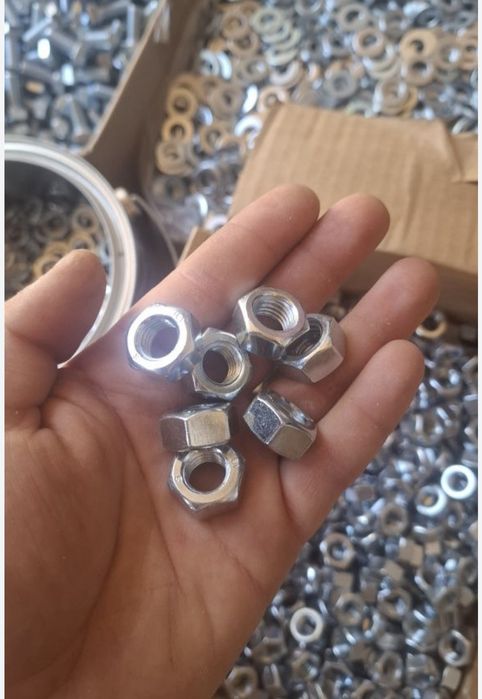 Suruburi 8.8 zincate m 16, saibe grower,saibe normale, piulite