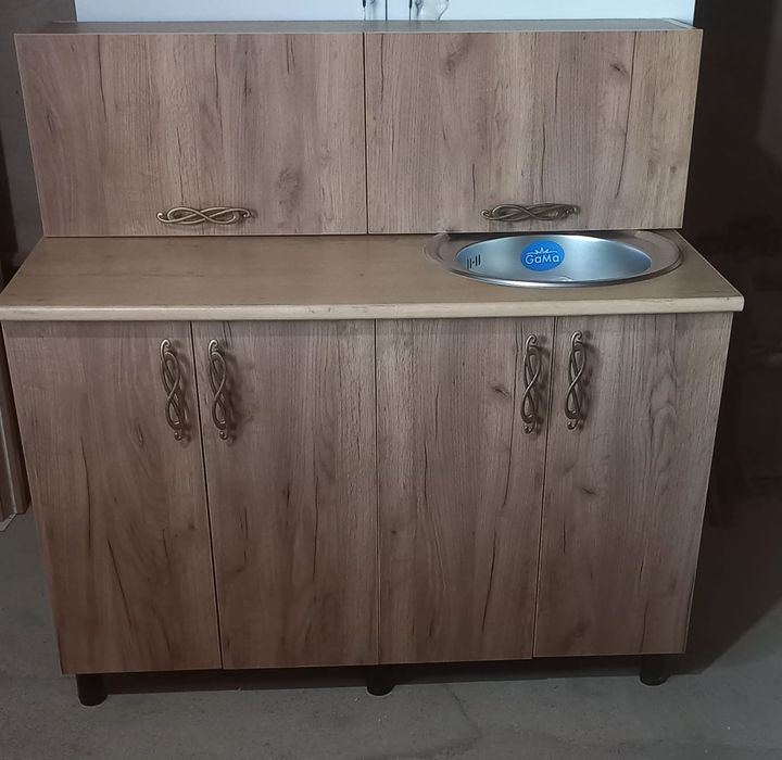 Продаю кухонный гарнитур