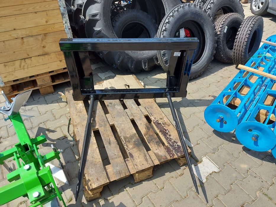 Furcă transport baloti incarcator frontal, prindere tip Euro