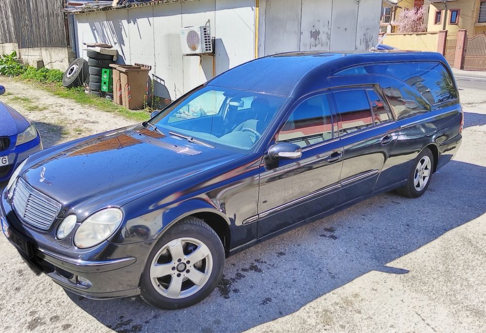 Dric mercedes  E270 4 usi 2003