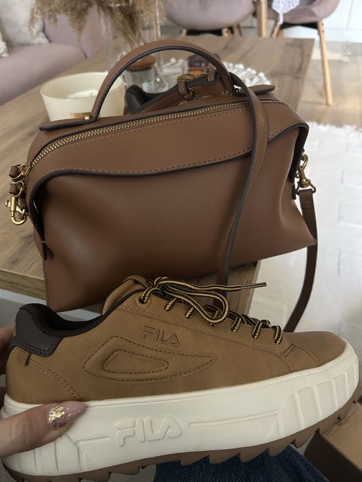 Чанта Zara в кафяво