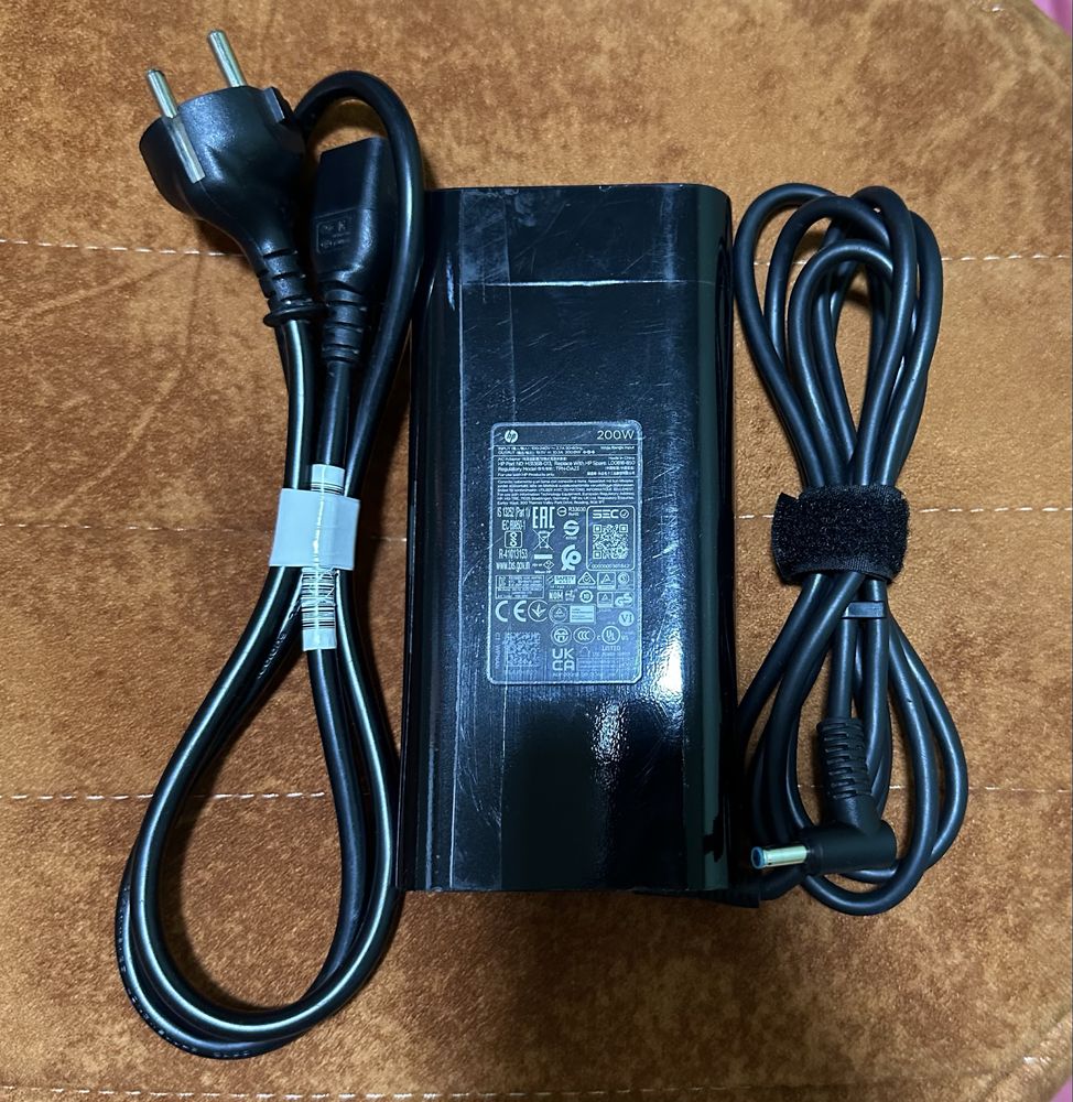 HP Victus 16