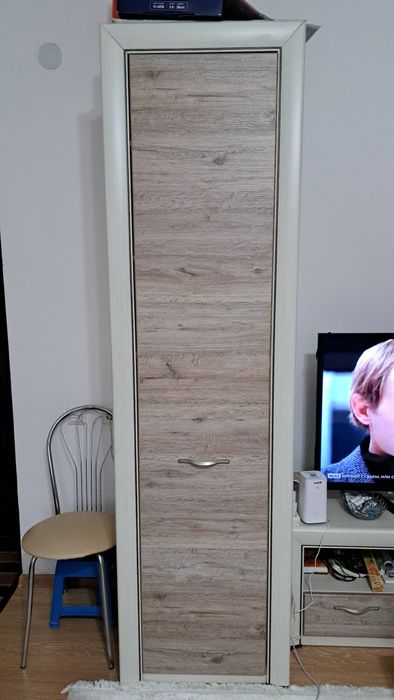 Шкаф пенал для вещей