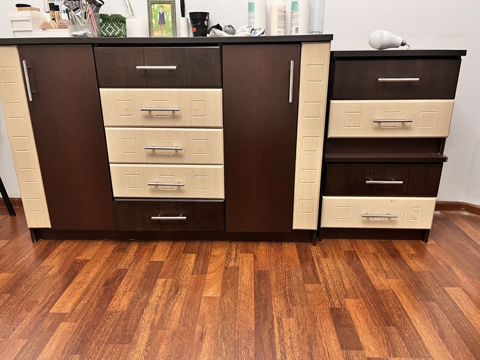 Комод Срочно продам