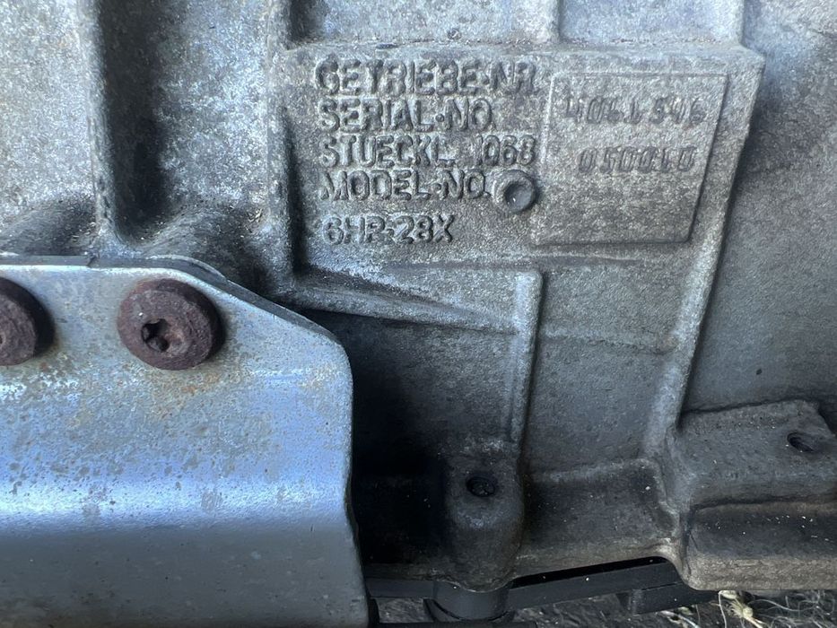DEZMEMBREZ Piese Auto Bmw X5 E70 Motor 3.0 Diesel Cod  M57 M57TUE2 euro 4 Cutie de Viteze Automata 6HP28X 2006-2012 Capota Bara fata completa Far KIT INJECTIE injector Pompa inalte turbina Compresor AC cutie transfer cardan
