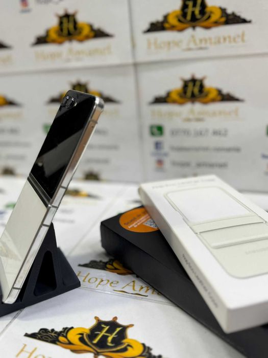 Hope Amanet P12 / Samsung Z Flip 5