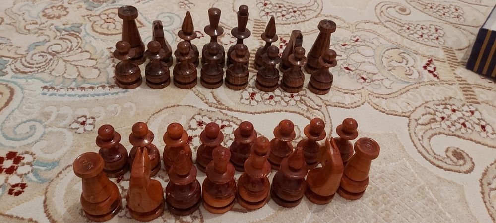 продам шахматный фигуры