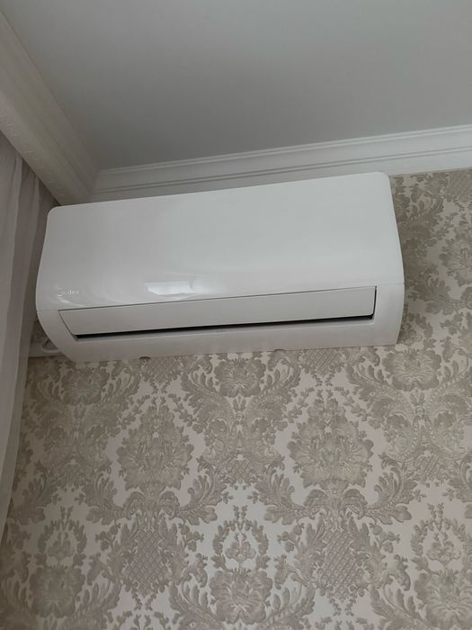 Продам кондиционер Midea