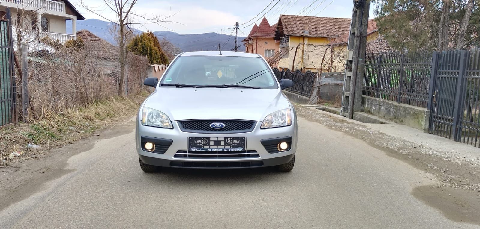 Ford Focus An 2005 Euro4 Motor 1,6 Benzina Mpi Clima Arata Foarte Bine