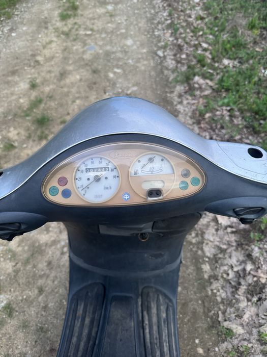 Vand scuter Piaggio Vespa [perfect functional]