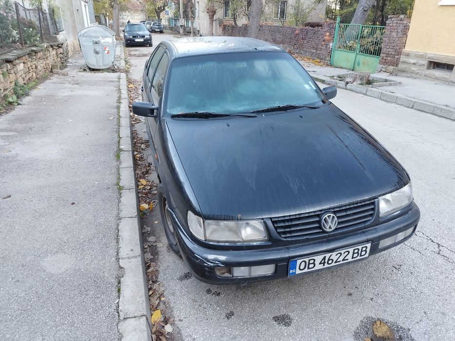 Продавам Пасат Б4 2000куб. 115к.с газ/бензин