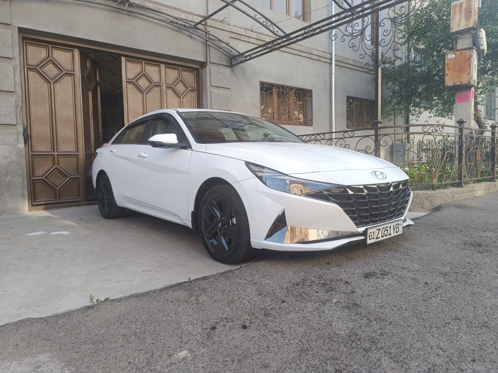 Sroʻchne sotladi Hunday elantra