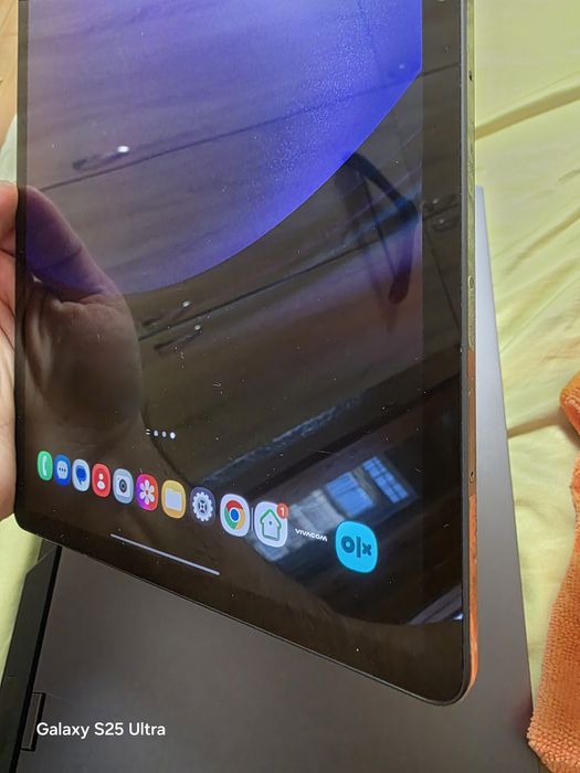 Продавам таблет от висок клас Samsung Tab S9 Plus