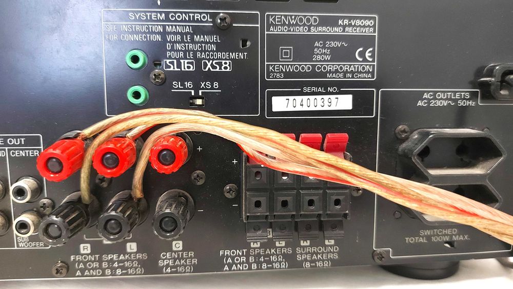 Amplificator cu radio Kenwood KR V8090 5X110 watts