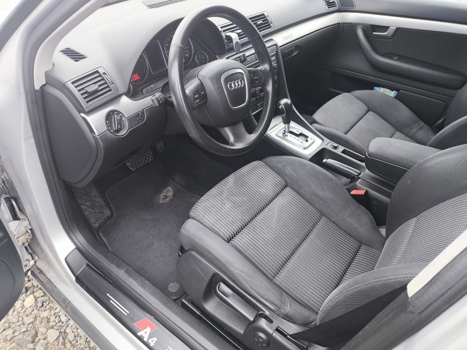 Продавам Audi A4, b7
