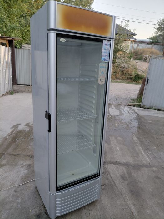 Холодильник Витринный рабочая Доставка есть