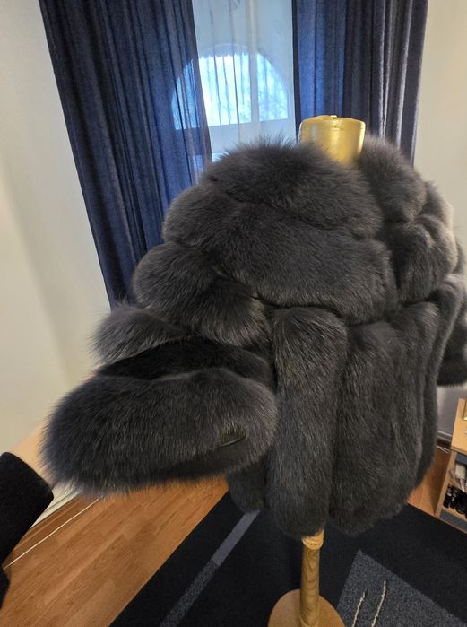 Haina blana  naturala vulpe