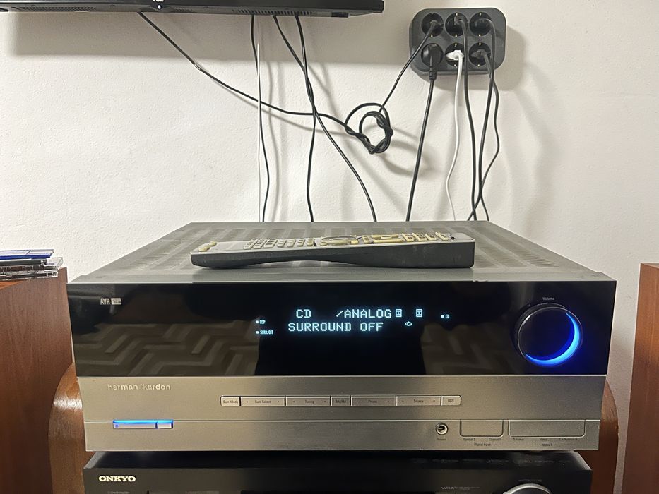 Receiver Harman kardon AVR-132
