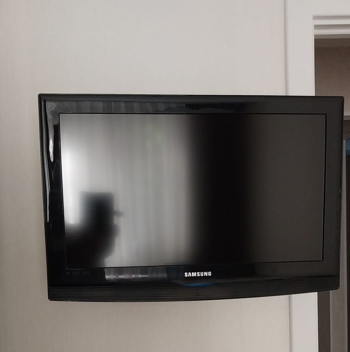 Продам телевизор Samsung