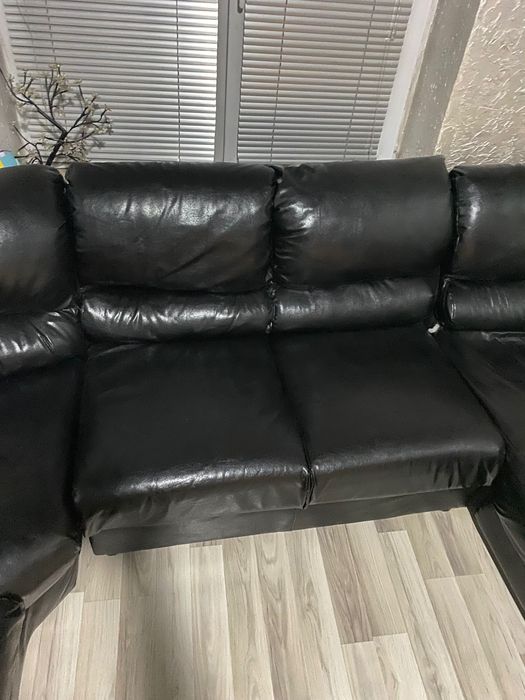 Двойно ъглов диван