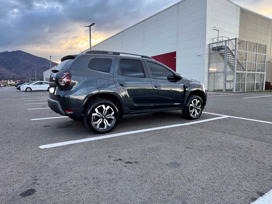 Dacia Duster ECO-G 100, GPL, an 2023, în garanție