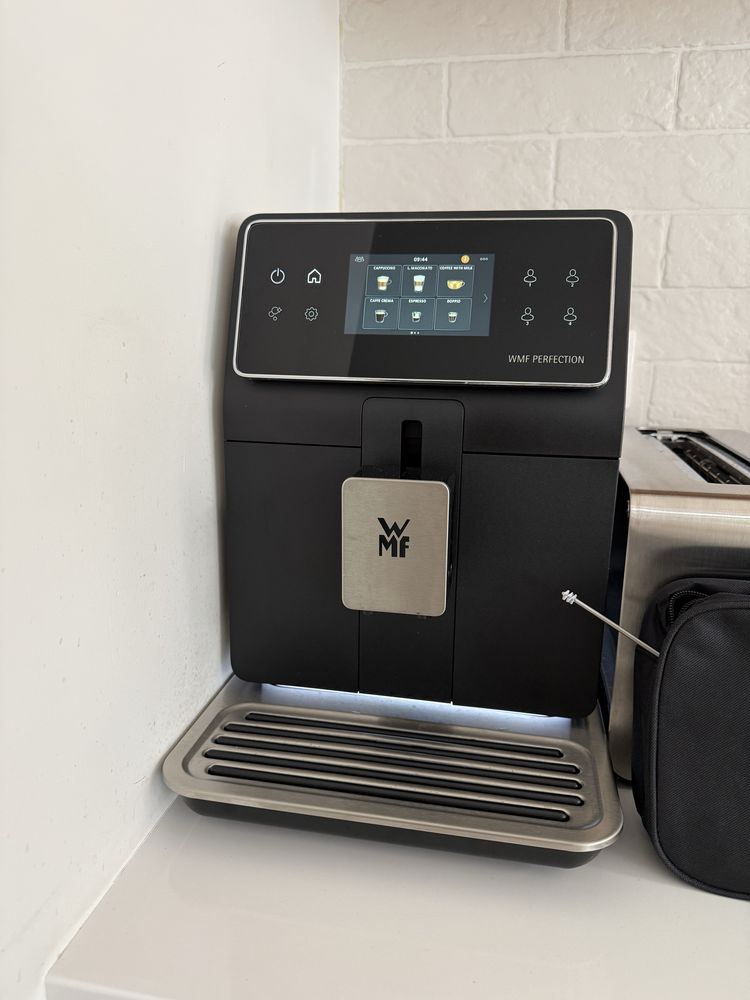 Кафемашина WMF 840L в гаранция