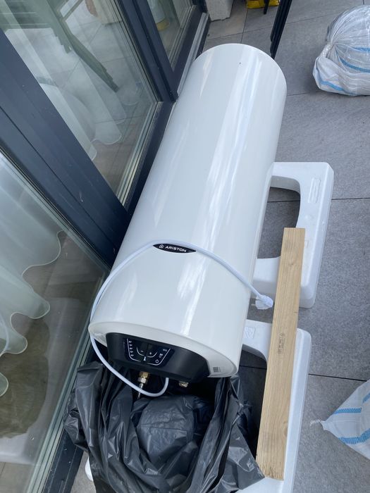 Vand Boiler electric Ariston Pro 1 Eco 65V slim, 65 L, 1800 W