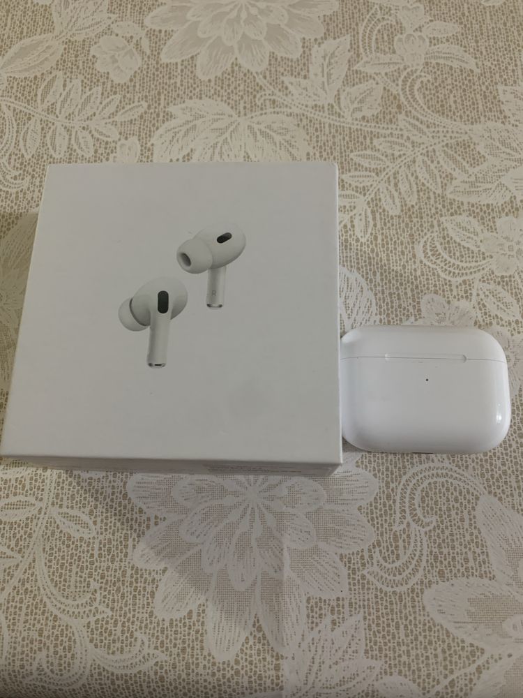 Airpods pro dubai sotiladi