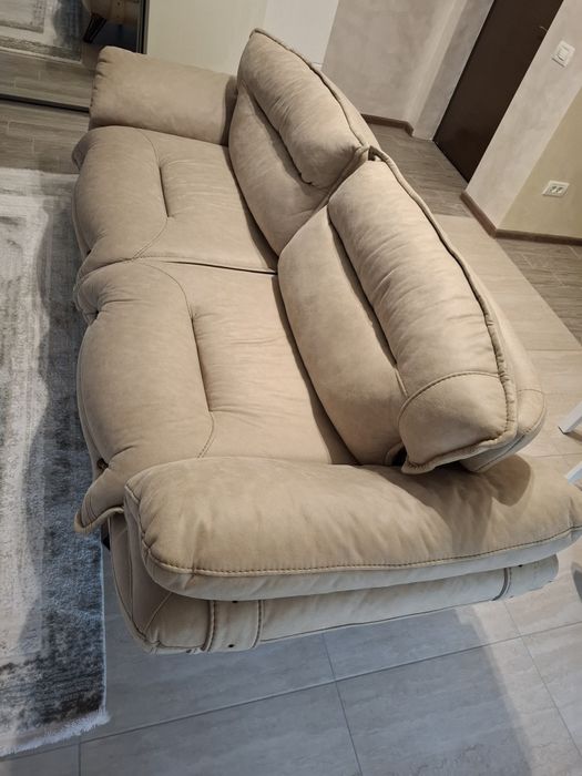 Canapea 3 persoane ca noua