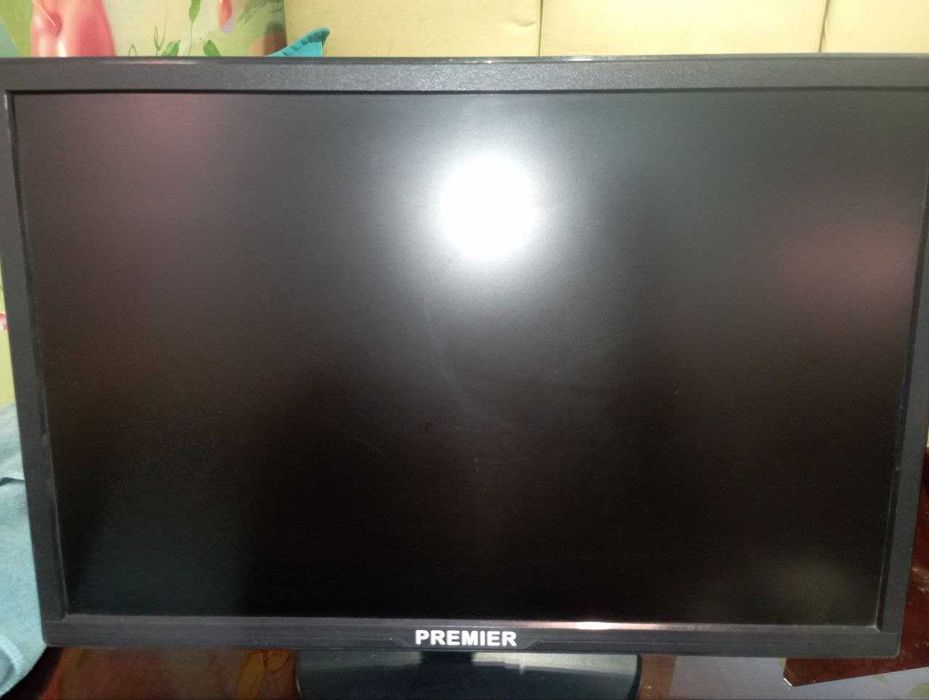 Продается Мониторы 21