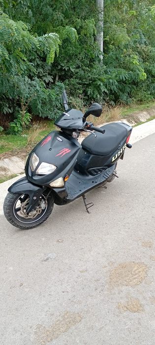 Schimb scuter cu trotineta electrica cu șa
scuteru fun