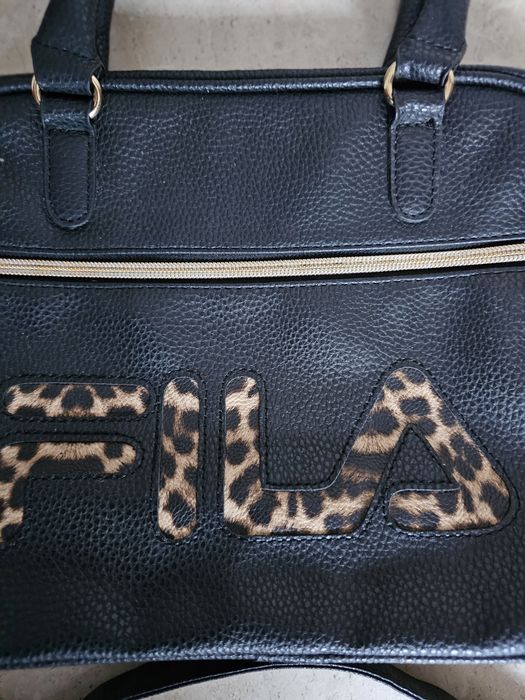 Нова чанта на Fila