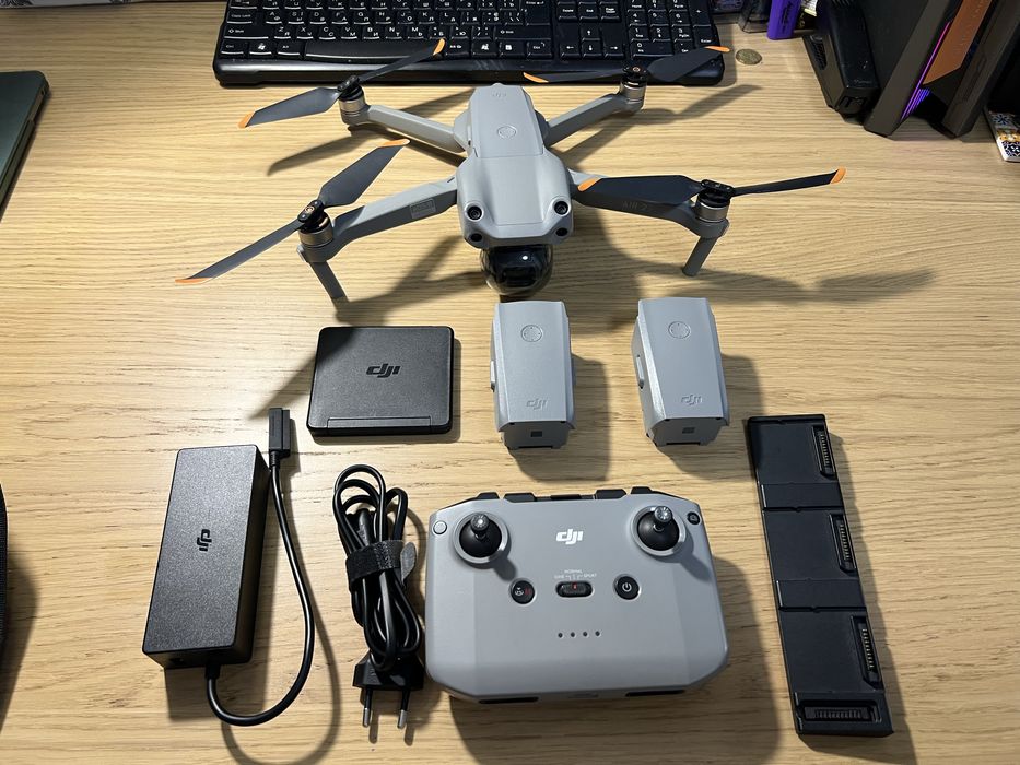 Дрон DJI AIR 2S Fly More Combo