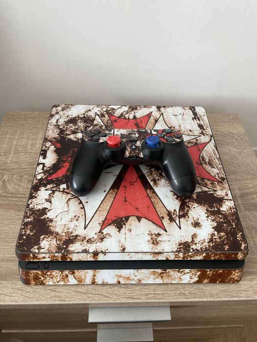 Play Station 4 slim