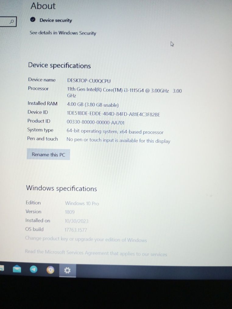 Lenovo Core i3 deyarli yangi ishlatilmagan