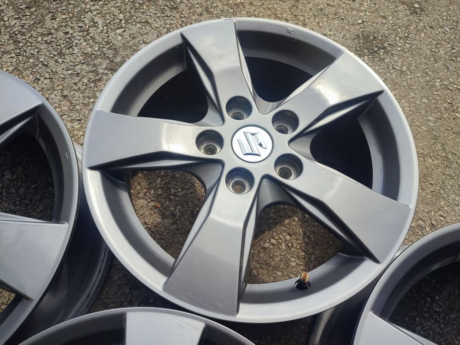 16" оригинални алуминиеви джанти за Suzuki/Toyota.