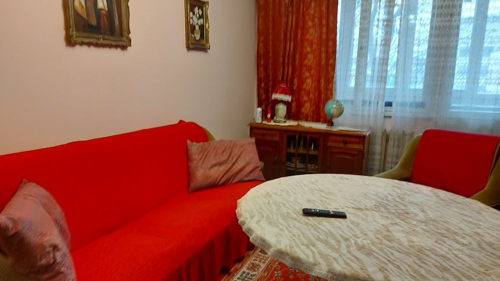 Apartament cu 4 camere de vânzare