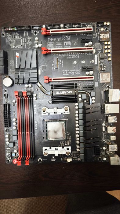 Части за компютър - дъно, охлаждане, процесор, рам памет