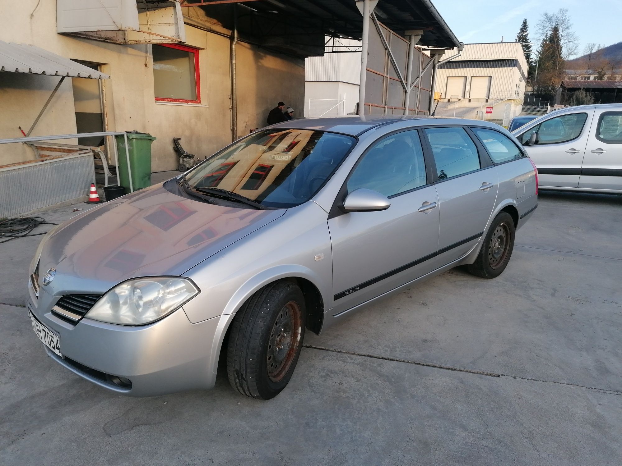 Nissan Primera P12 1.8i